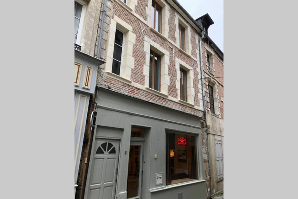Laon : « Suite Privee Au Pied De La Cathedrale » Kültér fotó